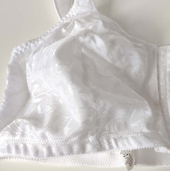 NWT Playtex Easy-On Front Close Bra - 46DD - Picture 7 of 12